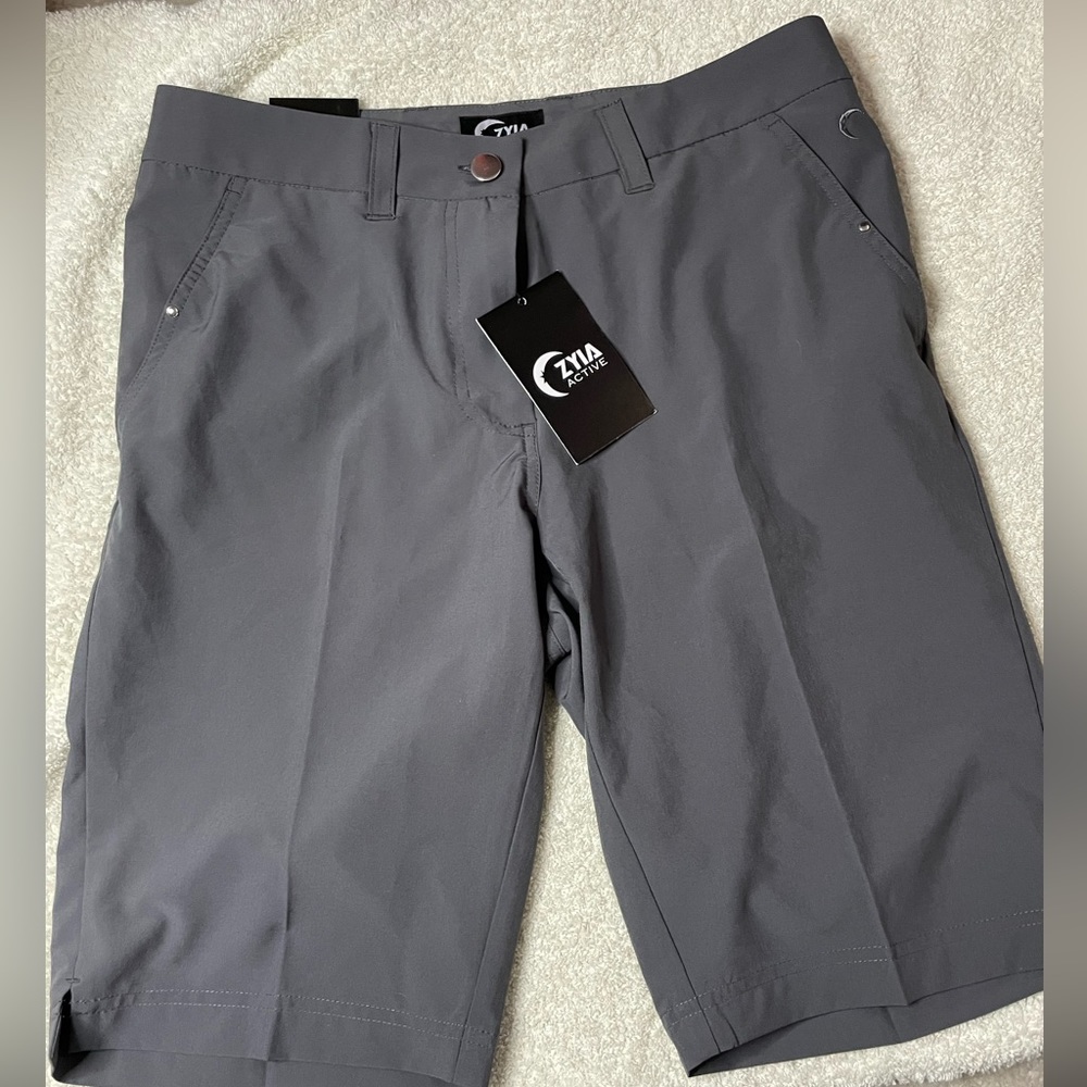 NWT Zyia Gray Golf Shorts